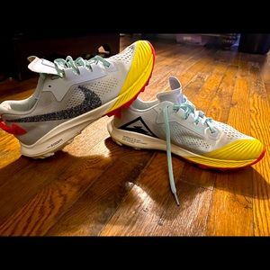 AIR ZOOM TERRA KIGER 6 'AURA'